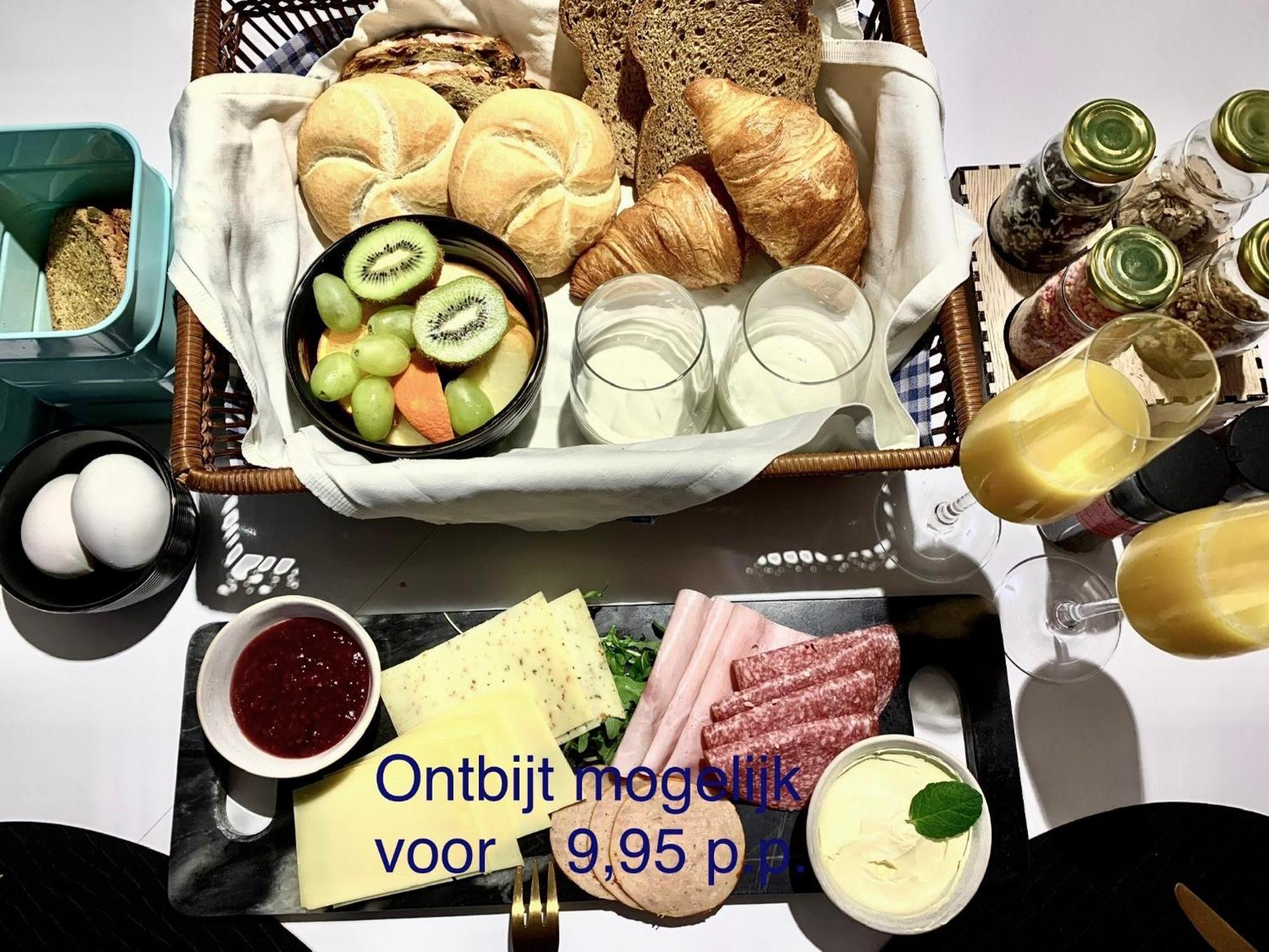 B&B Bij Vincent Nieuw-Amsterdam Exteriör bild